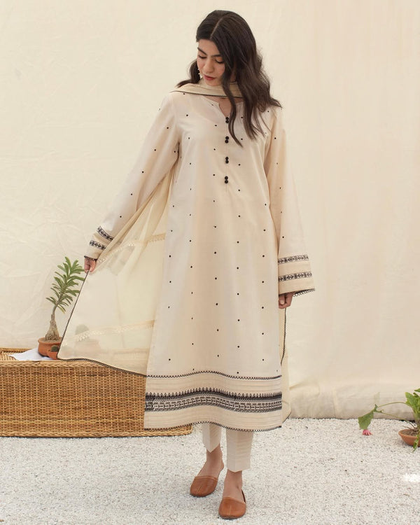Ivory Charm | 3-Piece Stitched Lawn Eid Arrival