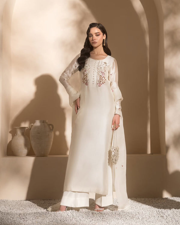 SUMMER WEAR  WA-MUNEEZA  STITCH